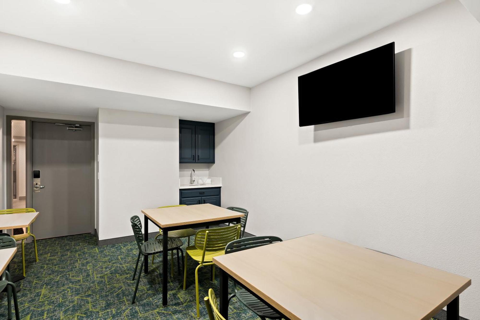 Spark By Hilton Williams Newly Opened 2025 Luaran gambar