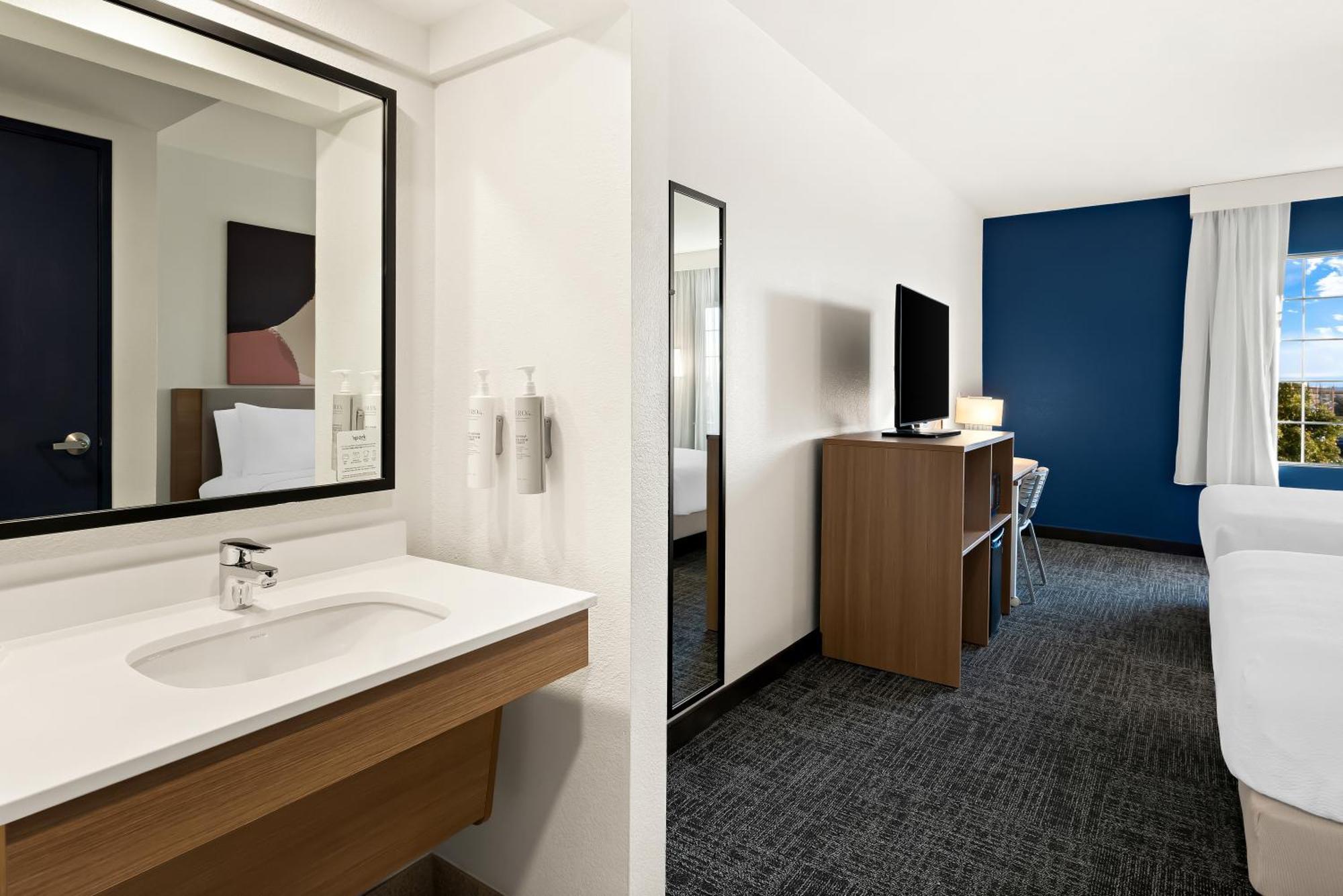Spark By Hilton Williams Newly Opened 2025 Luaran gambar